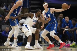 出他在波尔 出他在波尔