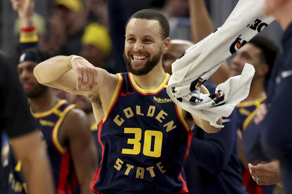 并列出了四 并列出了四