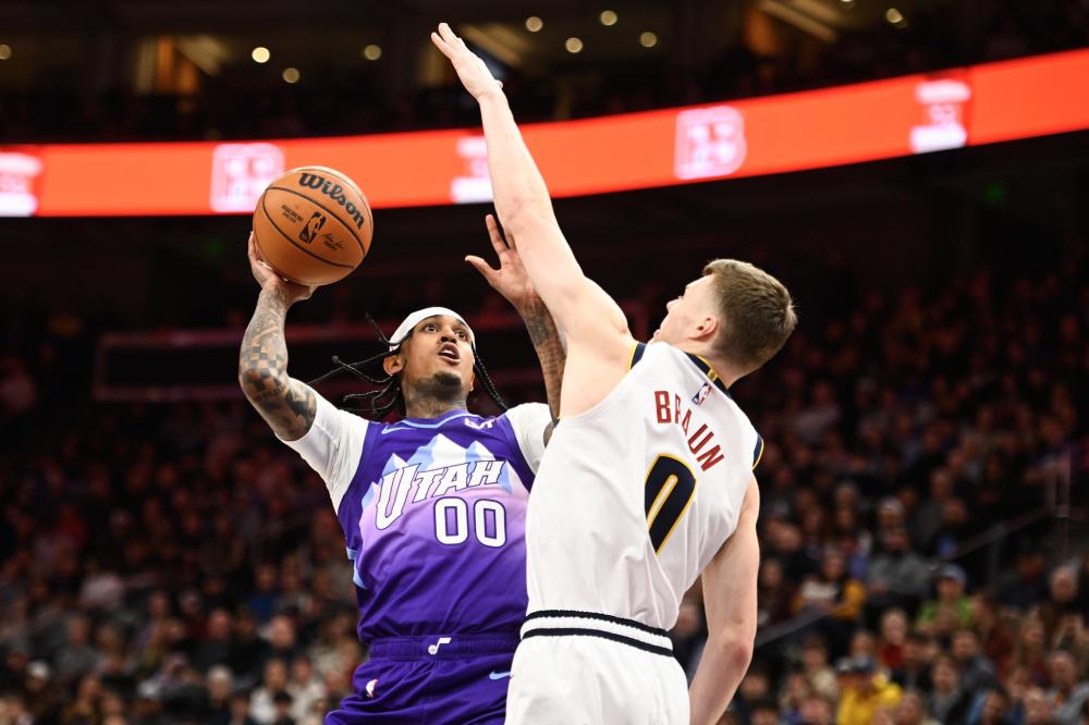 球迷们不仅 球迷们不仅